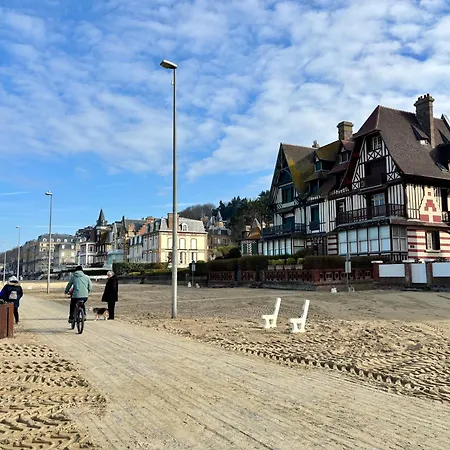 Appartement Trouville Les Bains A Deux Pas De La Plage Exterior photo